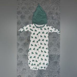 Kickee Pants Newborn gown and hat set